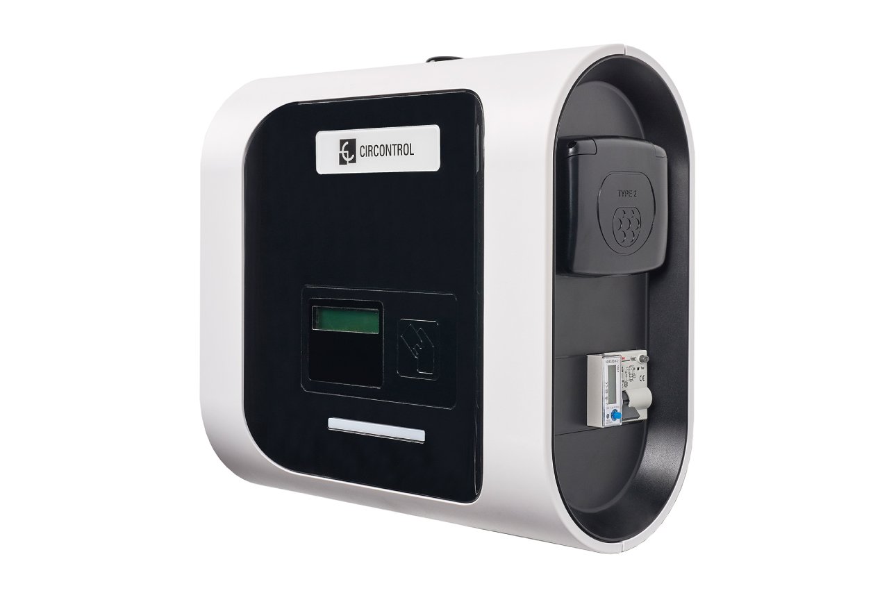 Stacja ładowania NEW eNext Park T Two – 22 kW – widok z boku – stacja ładowania EV