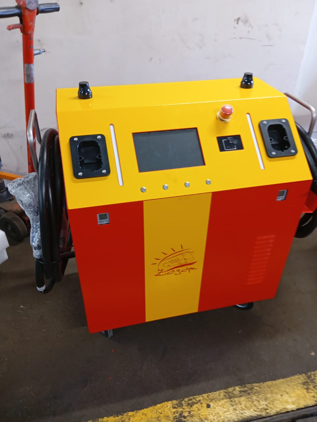 Mobilna ładowarka dla autobusów elektrycznych Solaris – Powiat Grudziądzki